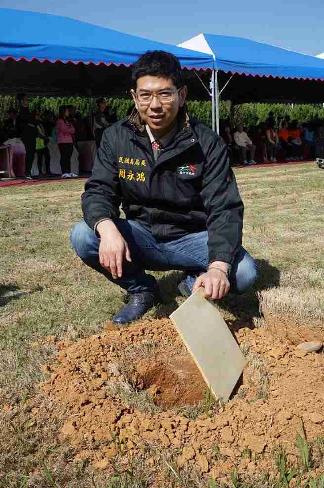 台中市民政局鼓勵樹葬，原使用規費6000元調降為3000元