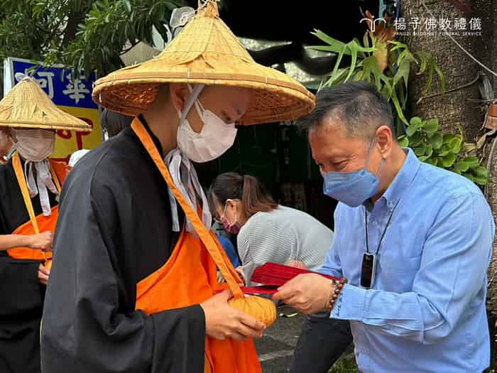 佛教禮儀最優品牌‧殯葬評鑑優等業者｜楊子佛教禮儀公司